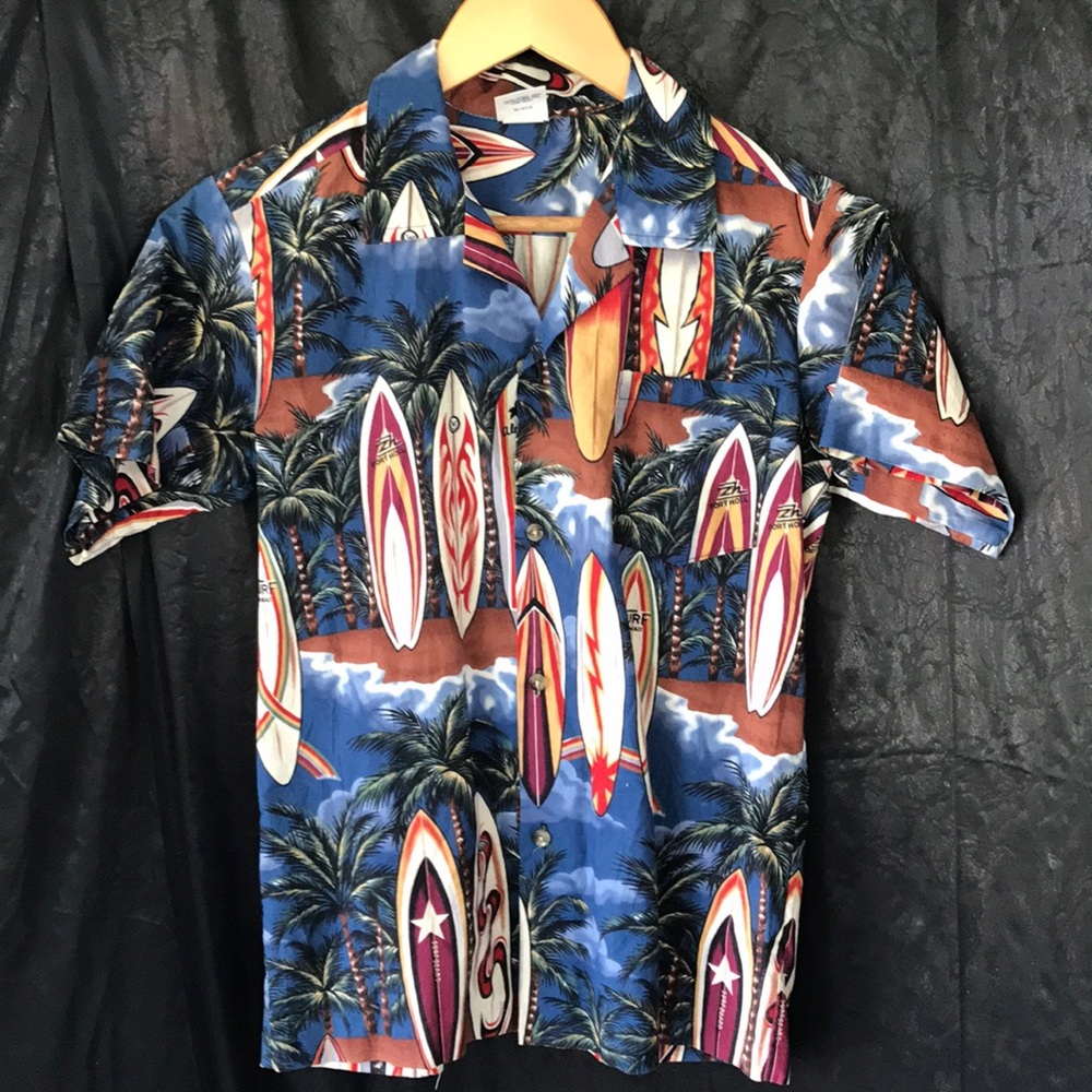 Surf Hawaii bottoms shirt